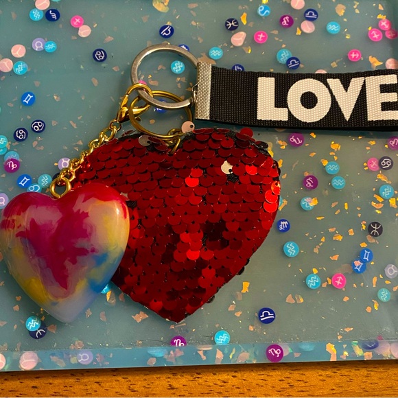 Heart keychain bundle - Picture 1 of 2